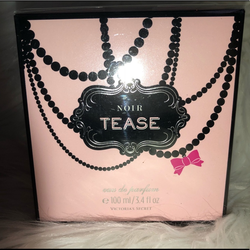 BNWT! Victoria’s Secret Tease Parfum